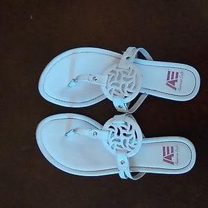 White Sandels